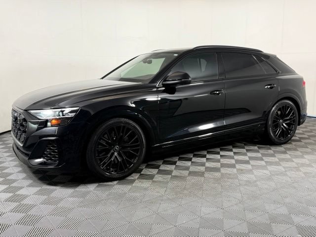 Used 2024 Audi SQ8 Premium Plus w/ Executive Package AWD/4WD image 2