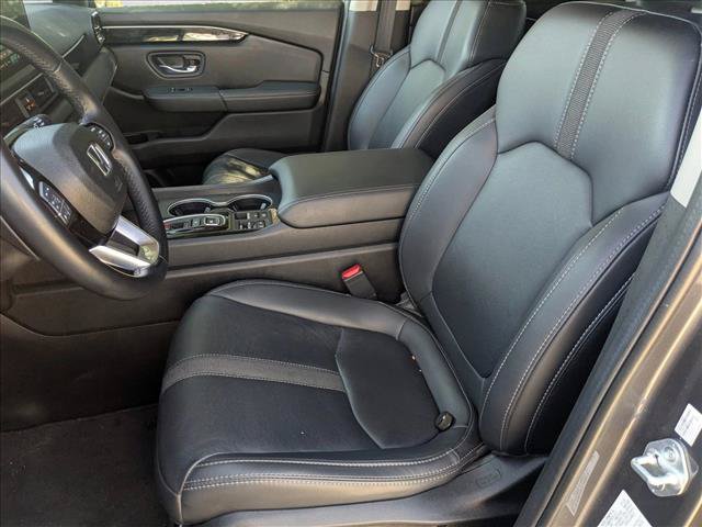 Used 2025 Honda Pilot Touring image 15
