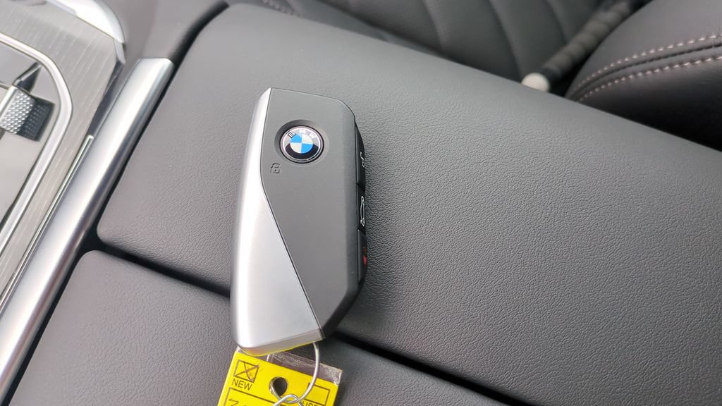 New 2026 BMW X5 xDrive50e w/ Executive Package AWD/4WD image 34