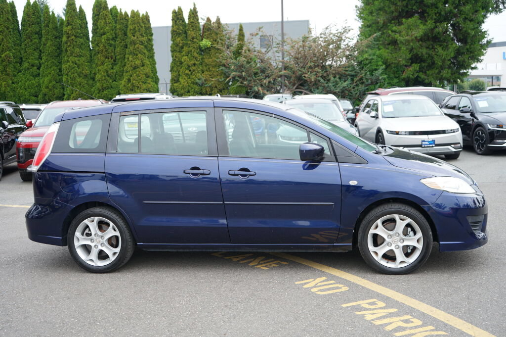 Used 2009 MAZDA MAZDA5 Sport FWD image 5