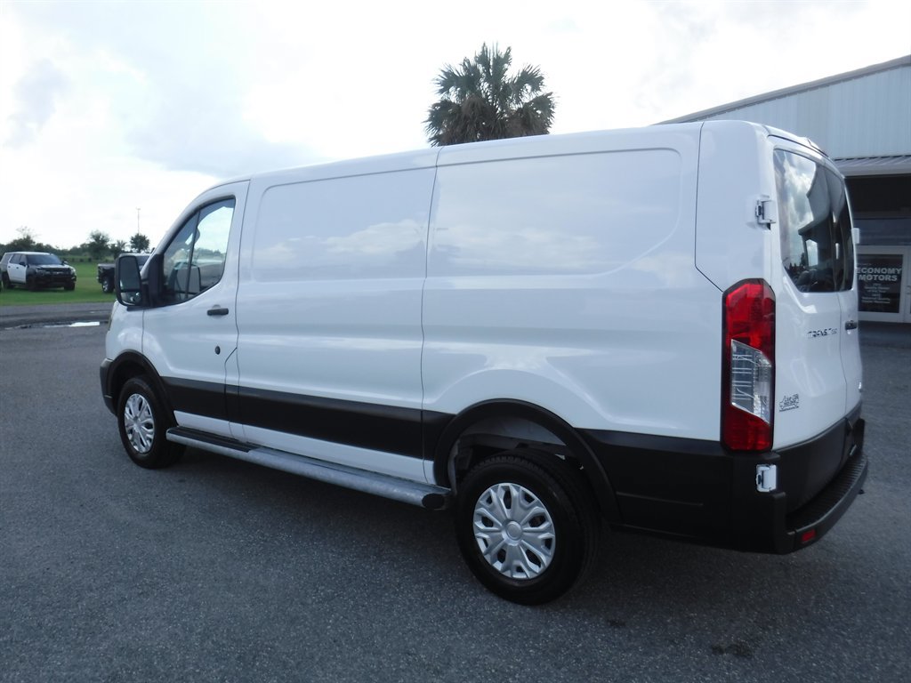 Used 2025 Ford Transit 250 Low Roof w/ Exterior Upgrade Package RWD image 10