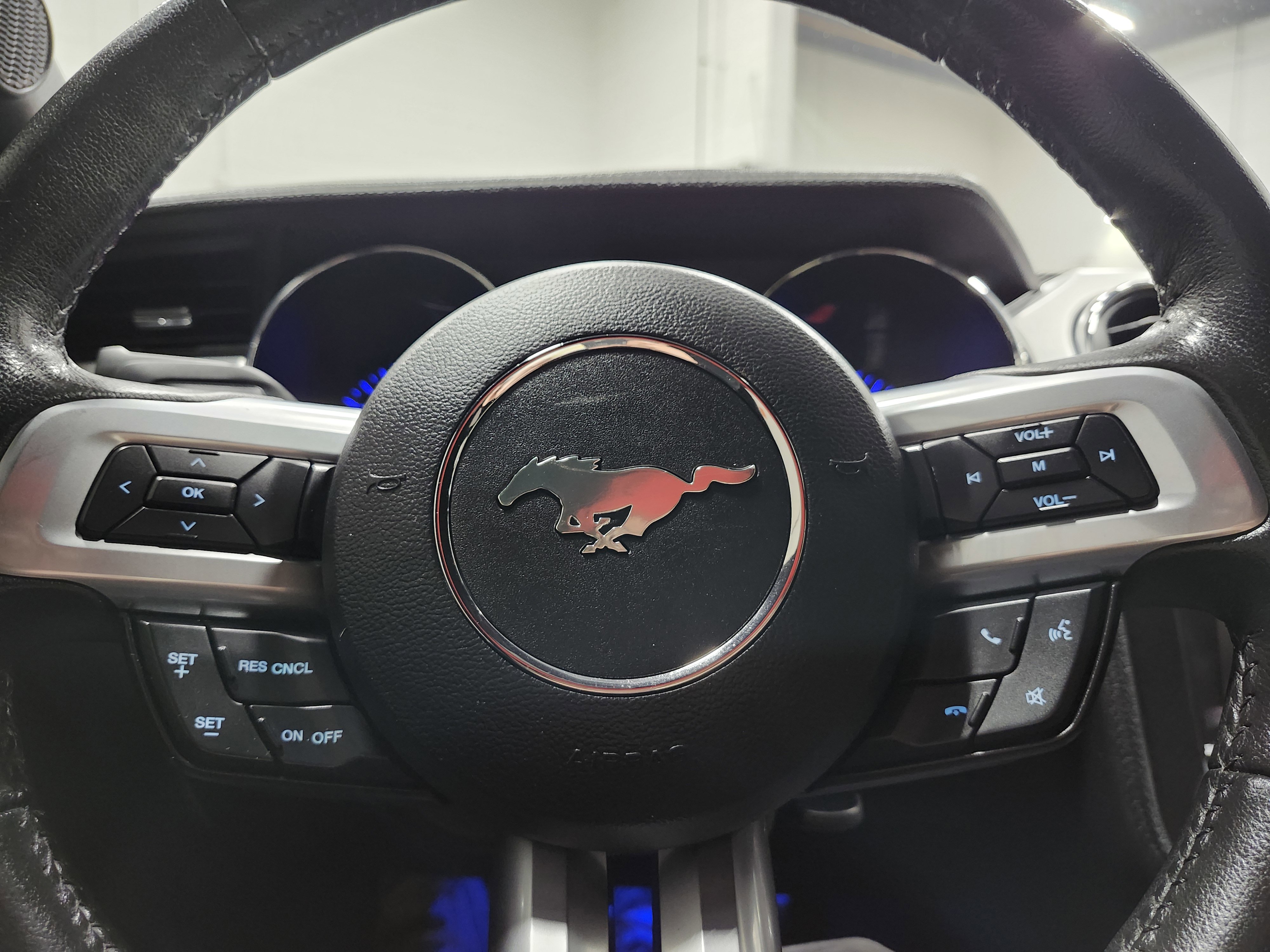 Used 2015 Ford Mustang GT Premium image 25