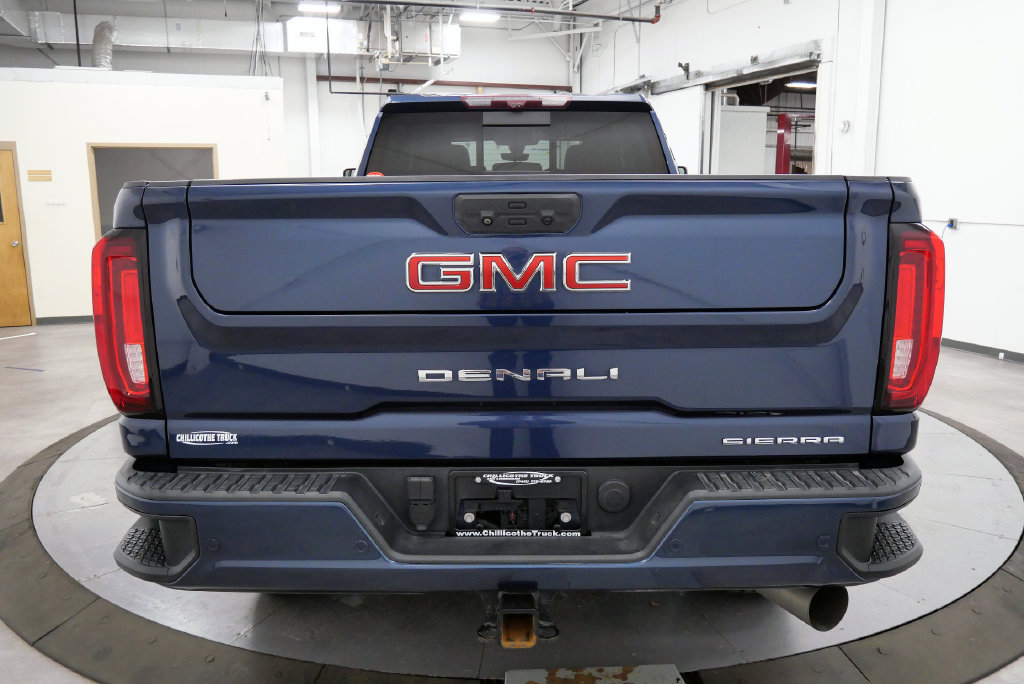 Used 2020 GMC Sierra 3500 Denali w/ Denali Ultimate Package AWD/4WD image 7