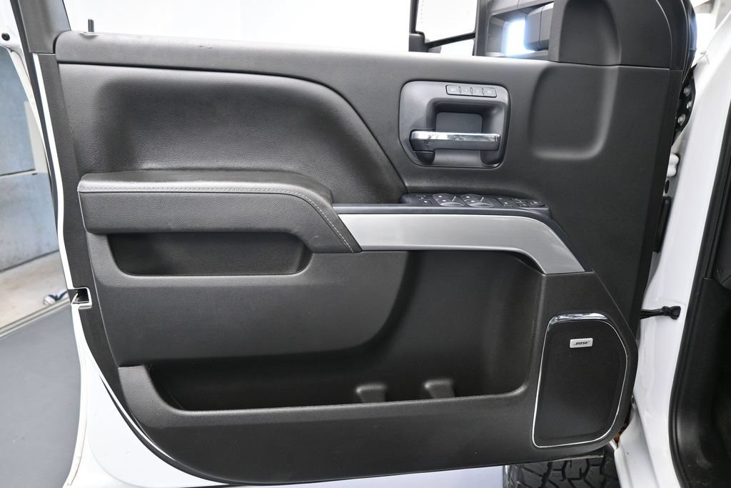 Used 2018 Chevrolet Silverado 2500 LTZ w/ Duramax Plus Package AWD/4WD image 15