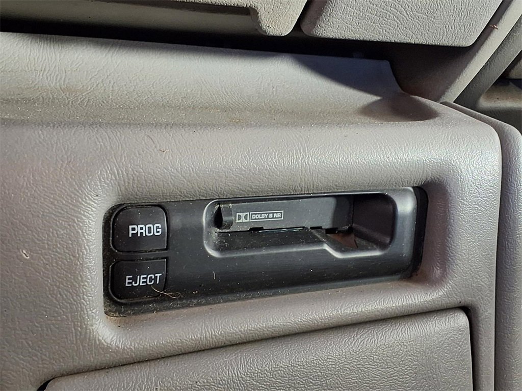 Used 2002 Chevrolet Silverado 1500 LT image 19