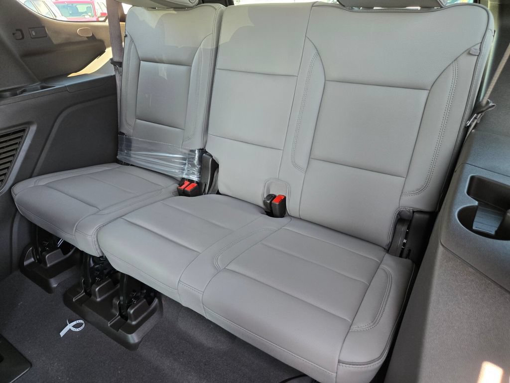 New 2026 GMC Yukon Elevation AWD/4WD image 11