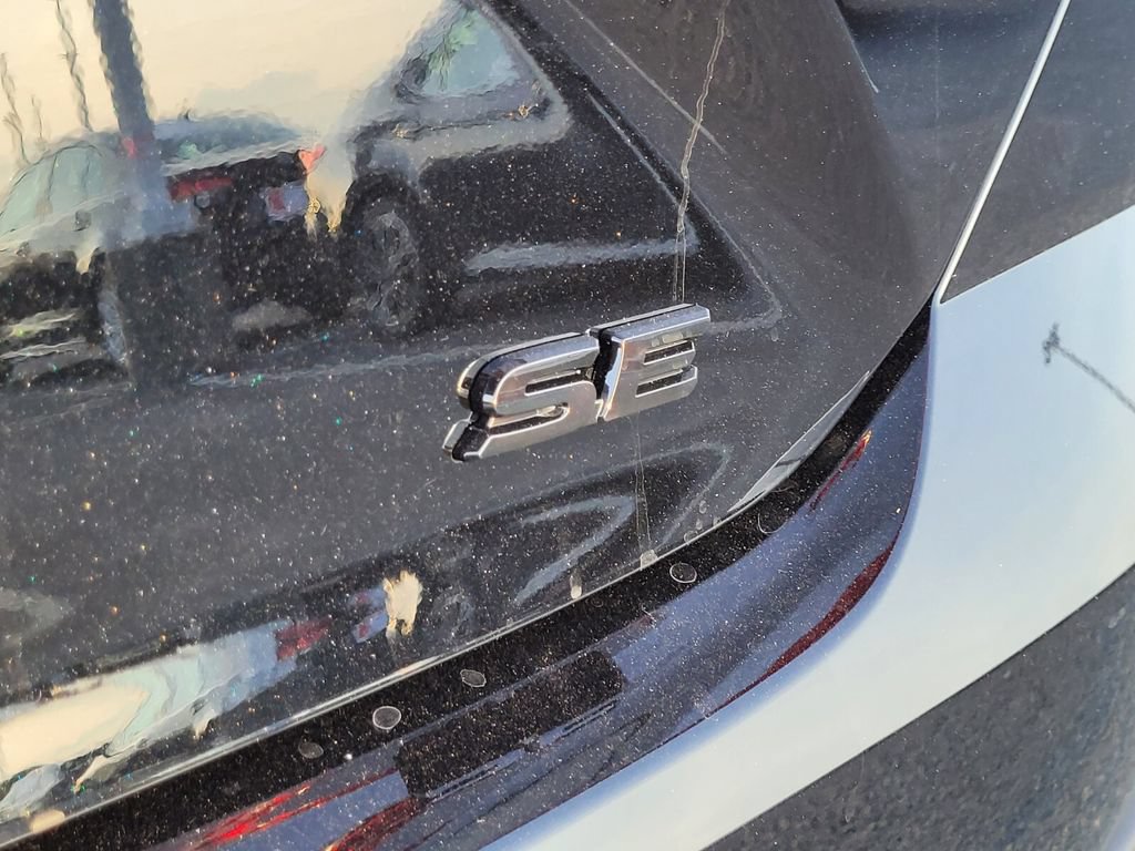 New 2026 Toyota Camry SE FWD image 10