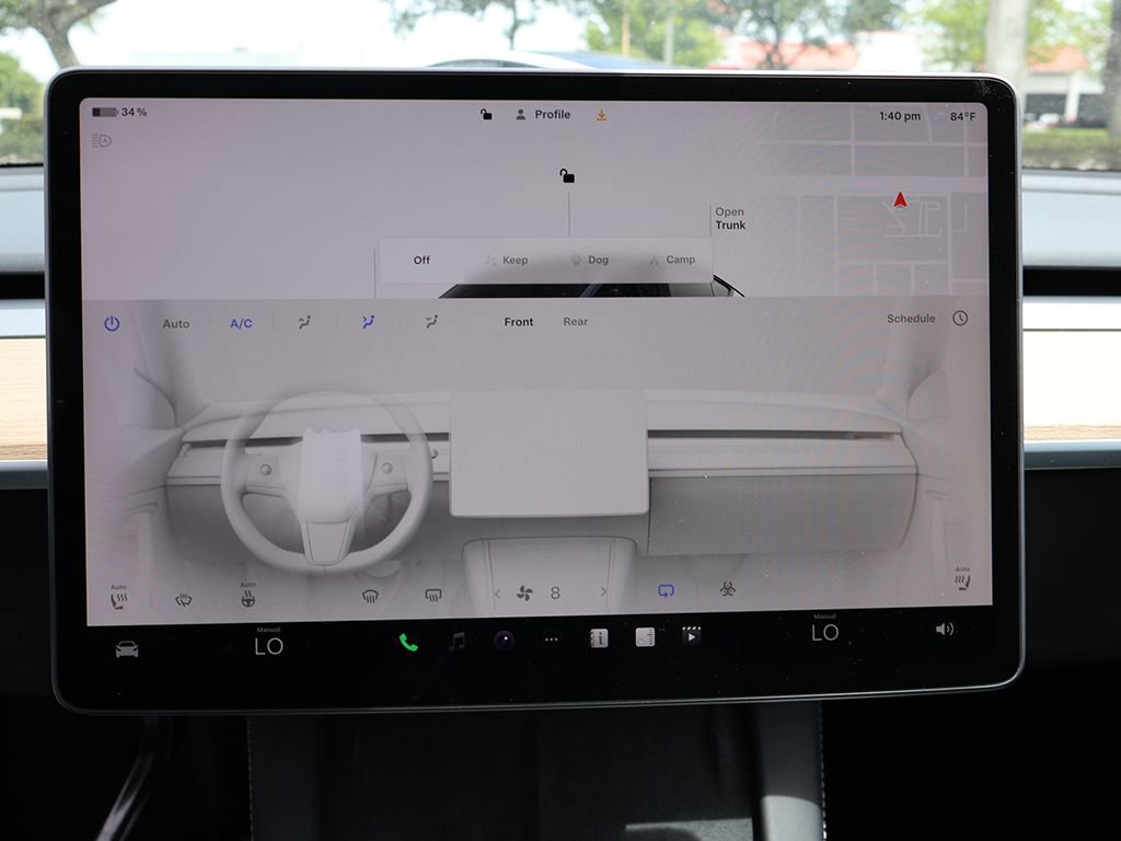 Used 2024 Tesla Model Y Long Range AWD/4WD image 45