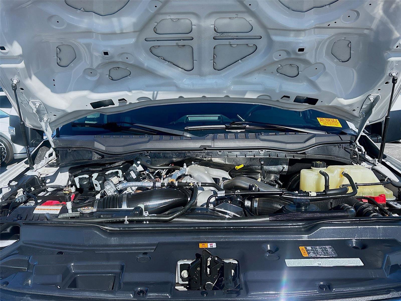 Used 2022 Ford F250 Lariat w/ Lariat Value Package image 32