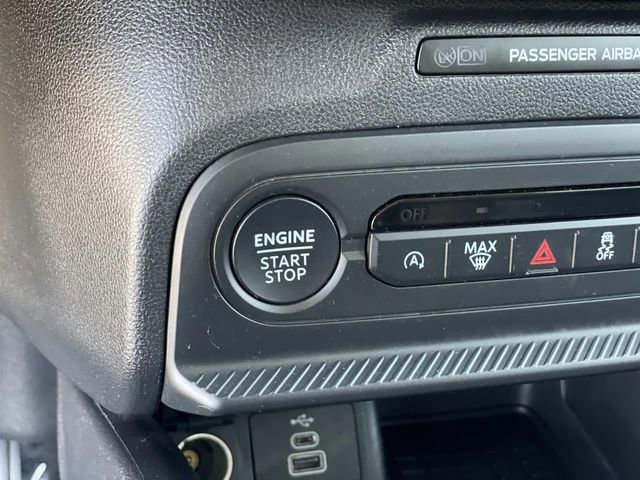 Certified 2025 Ford Bronco Sport Outer Banks w/ Outer Banks Tech Package+ AWD/4WD image 17