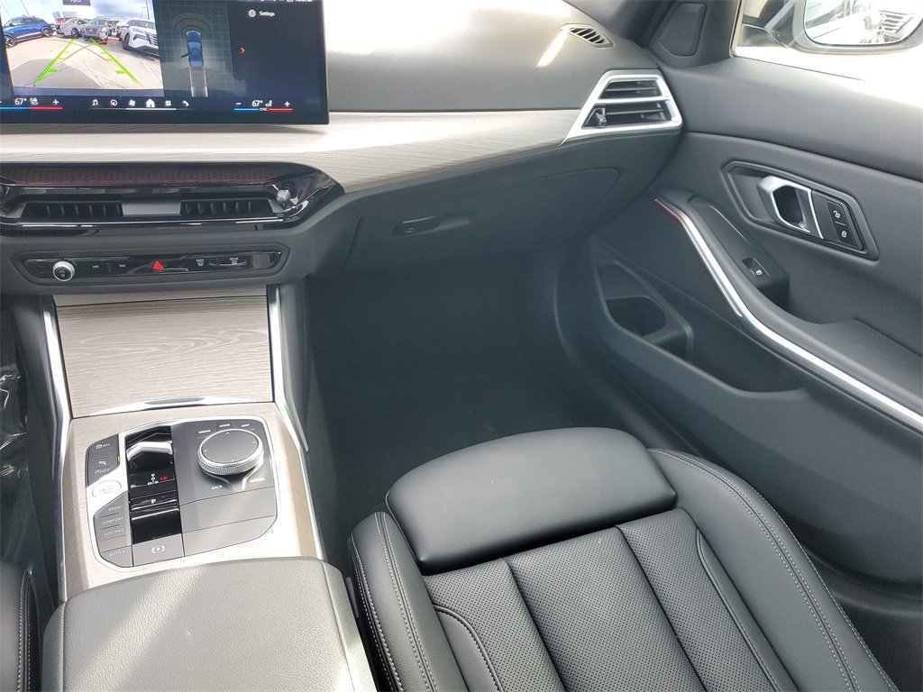 Used 2025 BMW 330i Sedan image 18