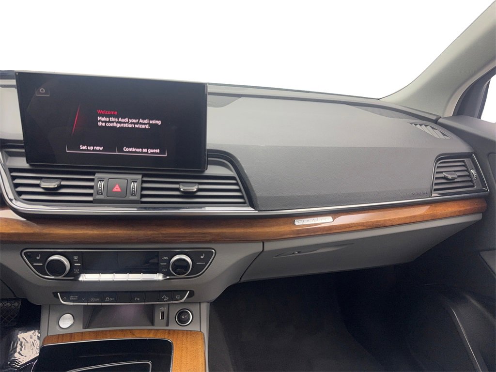 Used 2022 Audi Q5 2.0T Premium w/ Convenience Package image 55