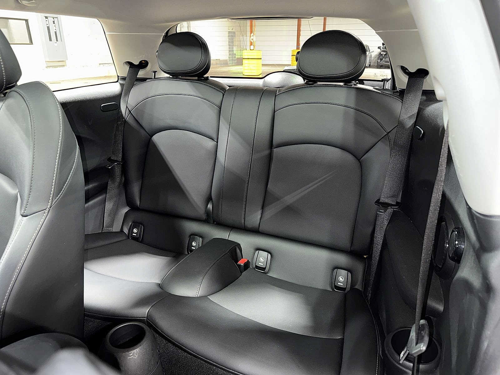 Used 2018 MINI Cooper S FWD image 16