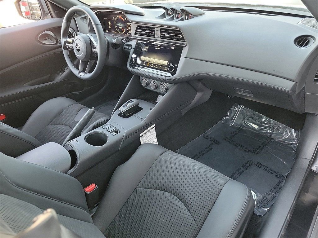 New 2025 Nissan Z Performance w/ Floor Mat Package image 11