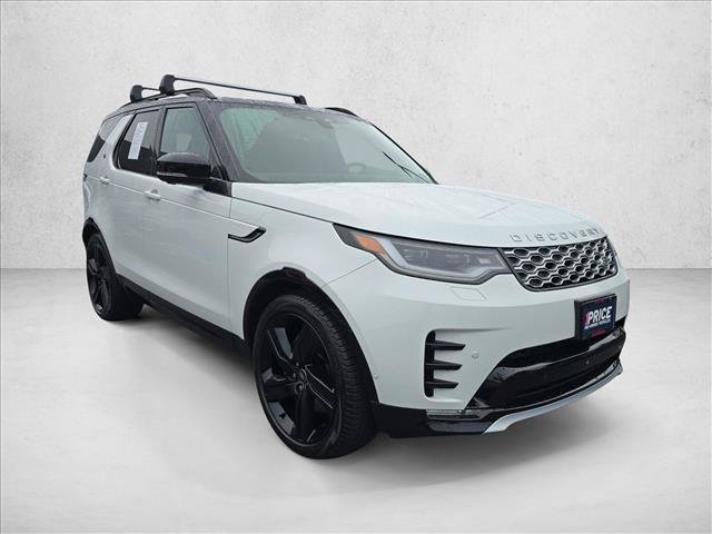 Certified 2023 Land Rover Discovery Metropolitan Edition AWD/4WD image 3