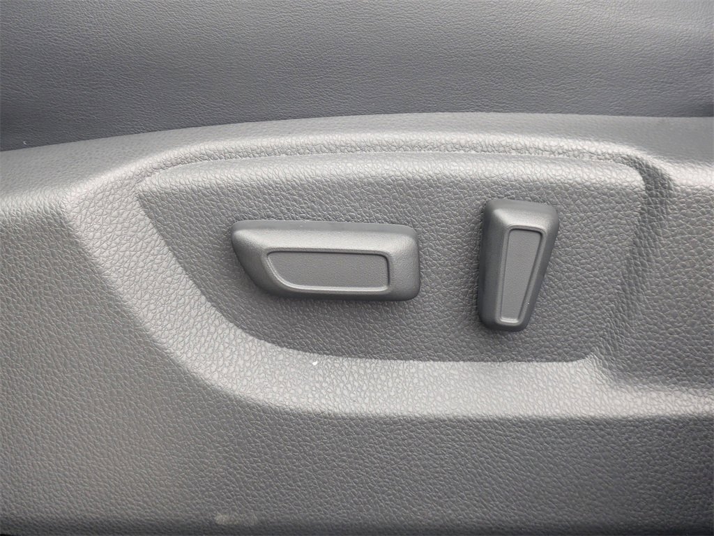 New 2025 Mitsubishi Eclipse Cross AWD image 21