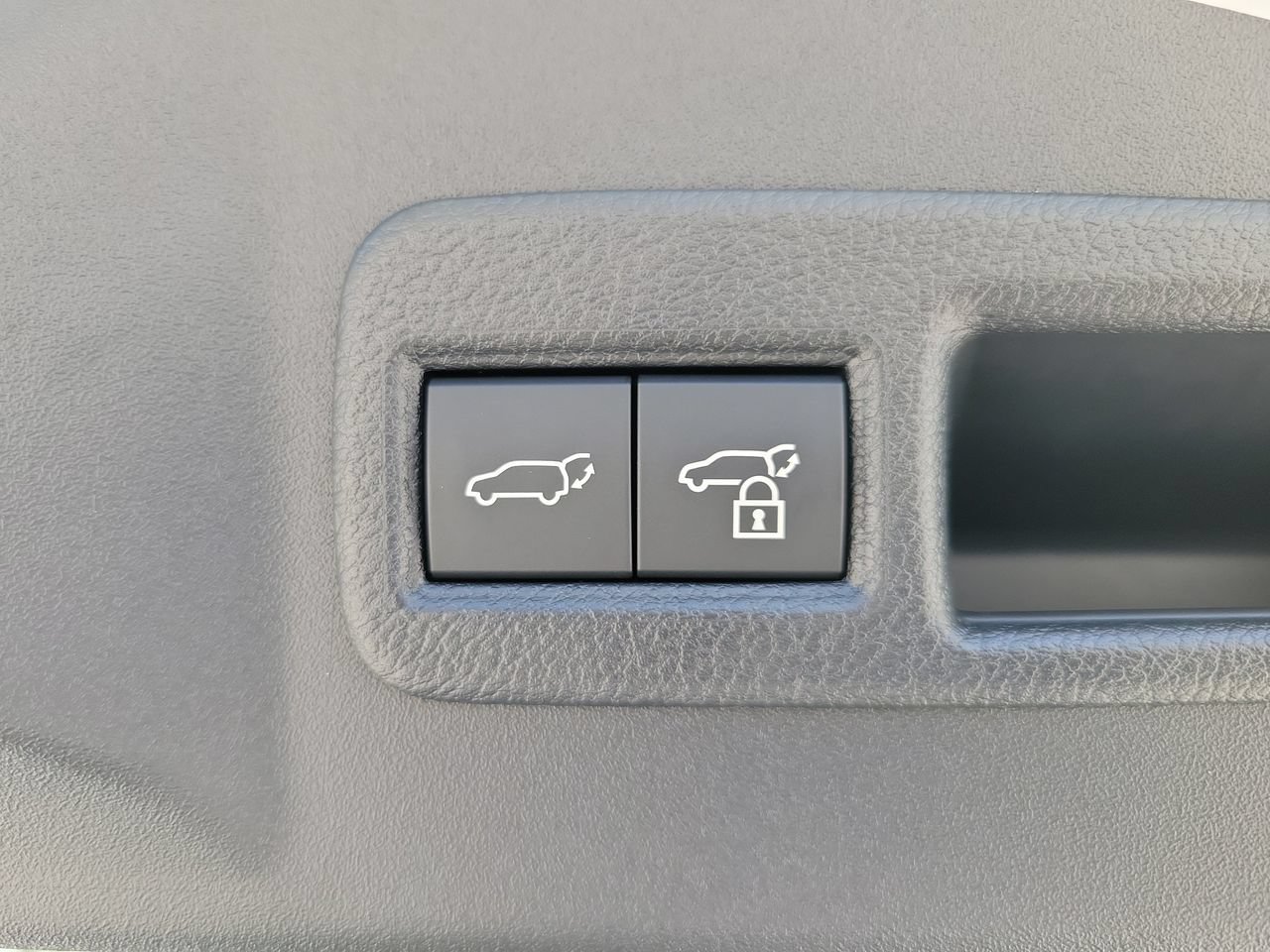 New 2026 Toyota bZ FWD image 10