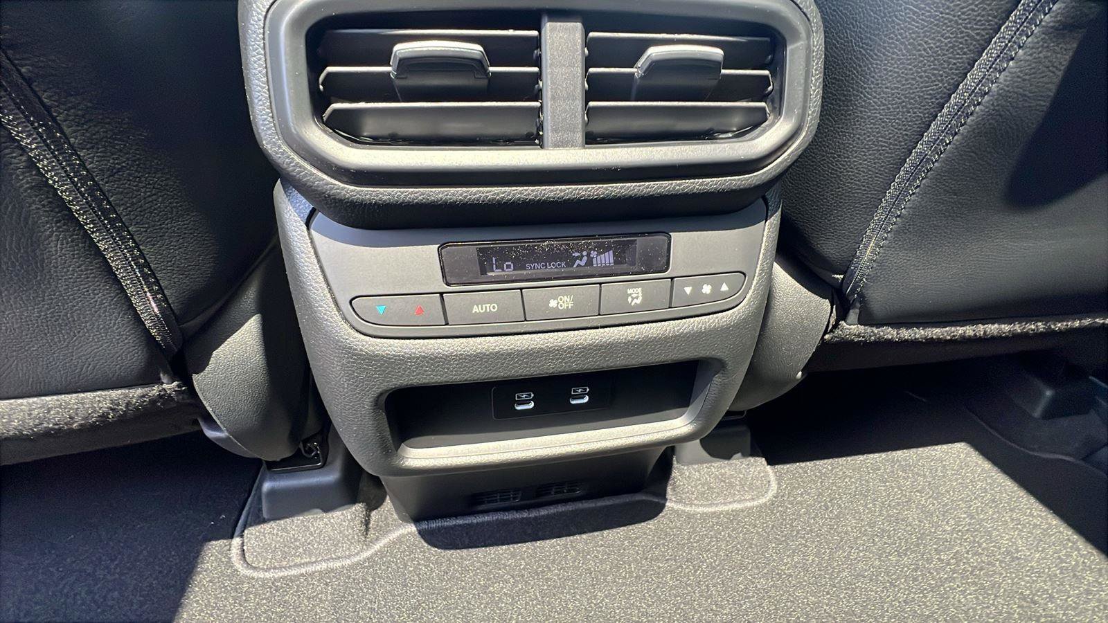 New 2026 Honda Pilot Touring image 23