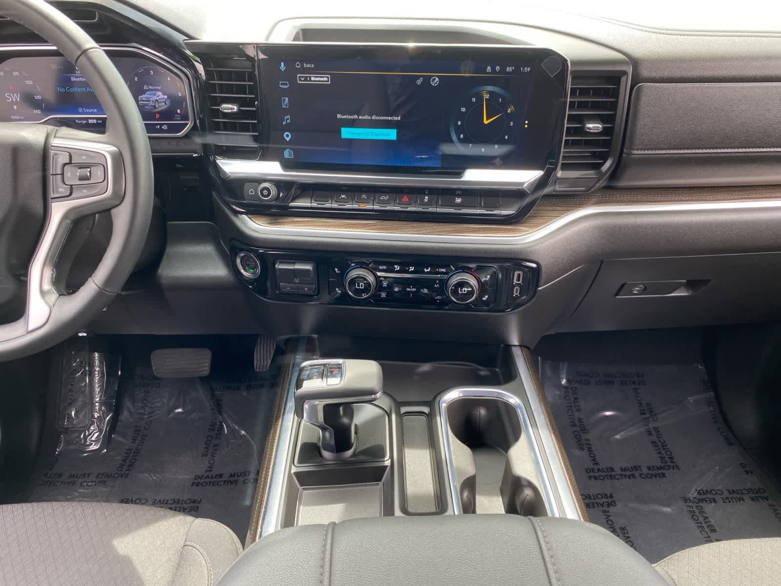 Used 2025 Chevrolet Silverado 1500 LT image 11