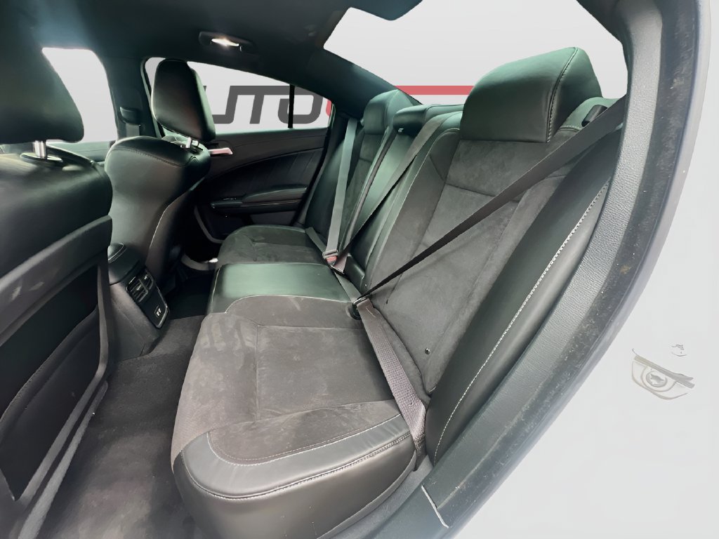 Used 2023 Dodge Charger R/T w/ Plus Group RWD image 24