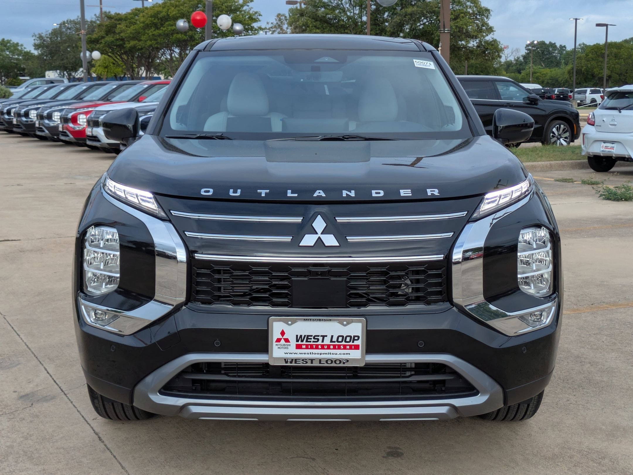 New 2025 Mitsubishi Outlander SE FWD image 8