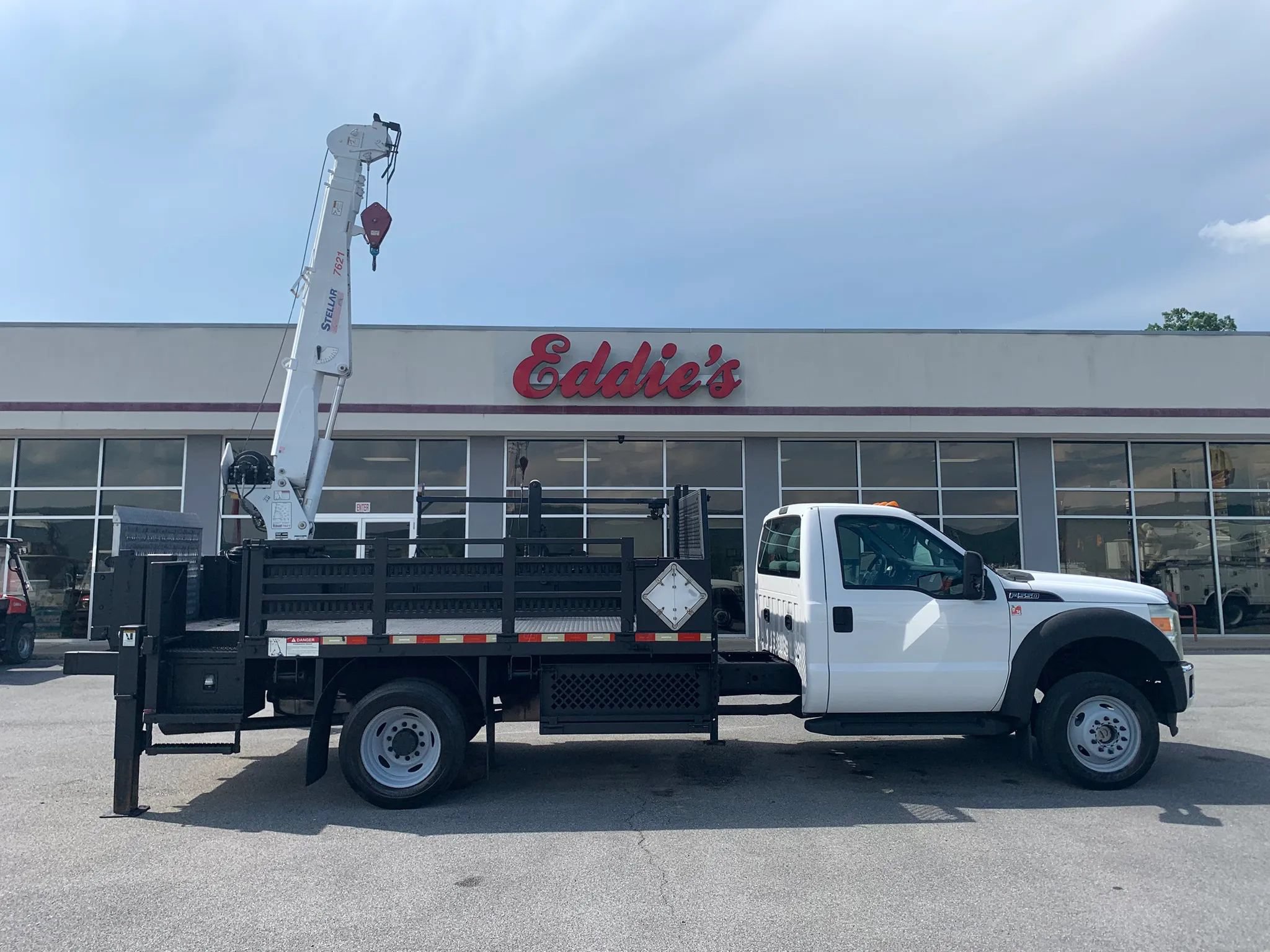 Used 2015 Ford F550 4x4 Regular Cab Super Duty image 41