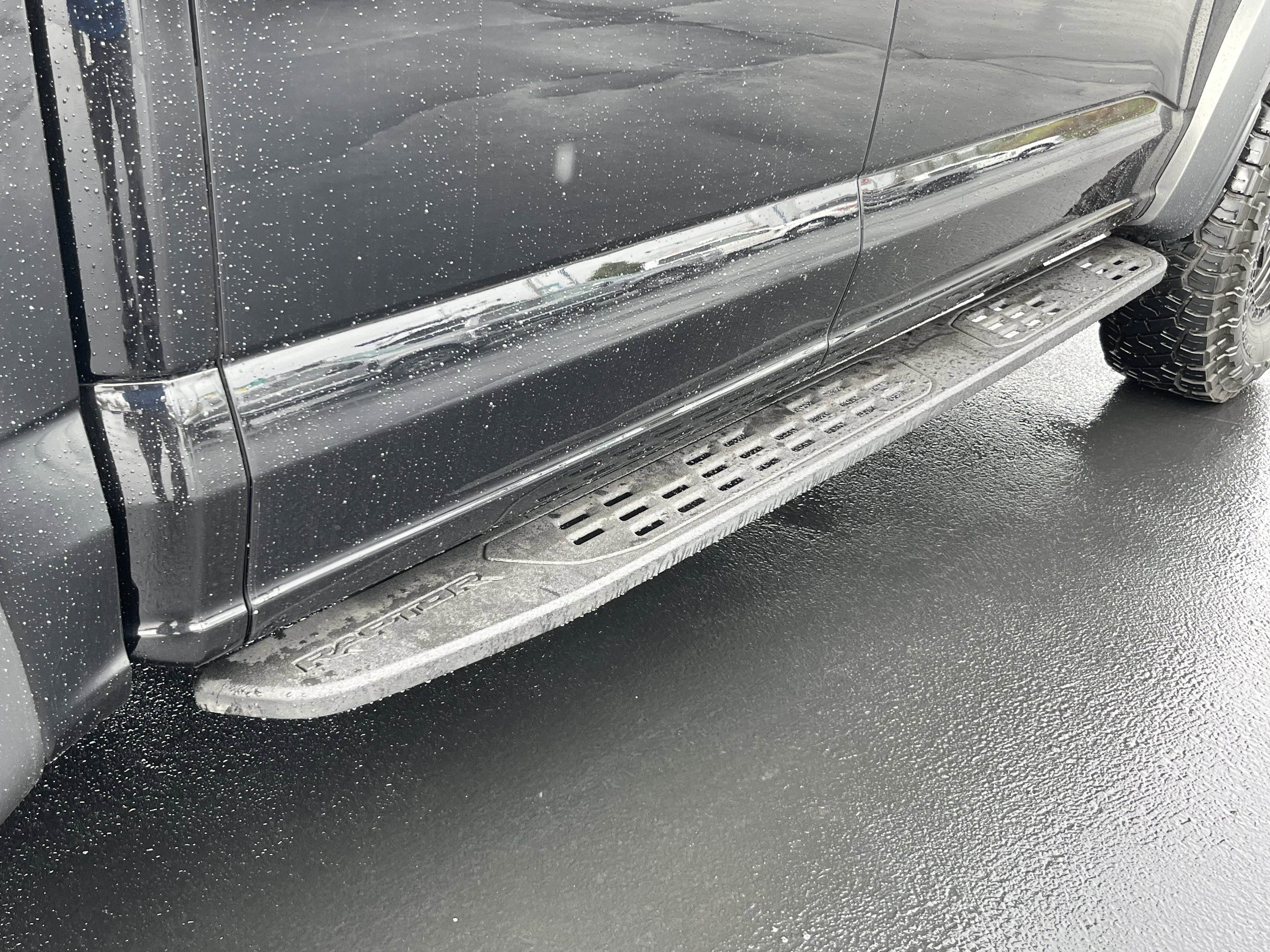 Certified 2023 Ford F150 Raptor image 6