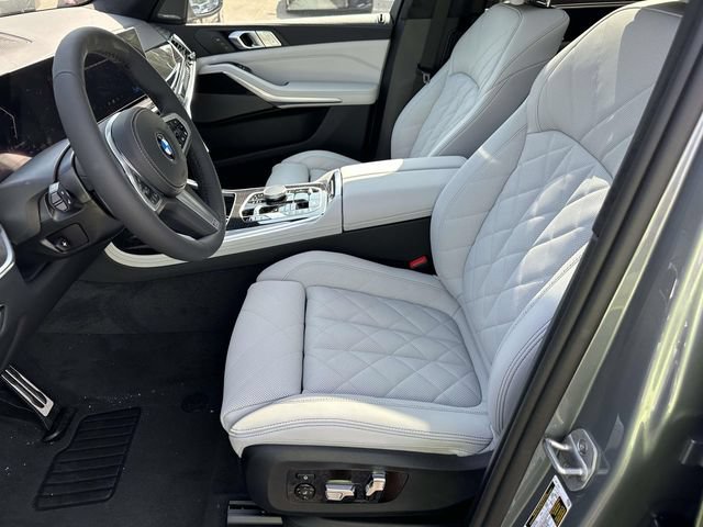 New 2027 BMW X7 xDrive40i AWD/4WD image 14