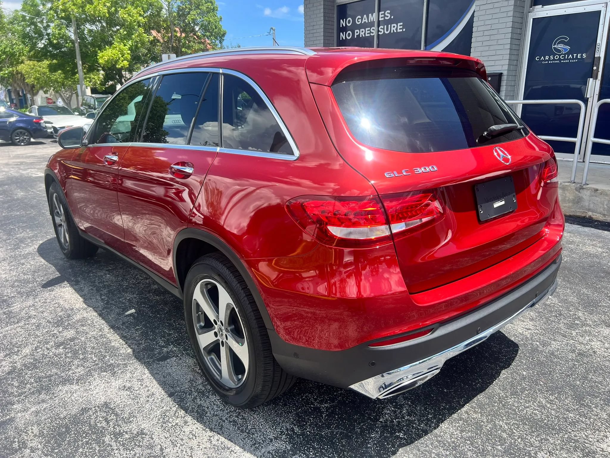 Used 2019 Mercedes-Benz GLC 300 image 6