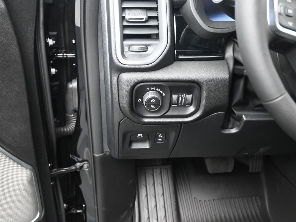 New 2026 RAM 1500 Laramie w/ Night Edition image 19