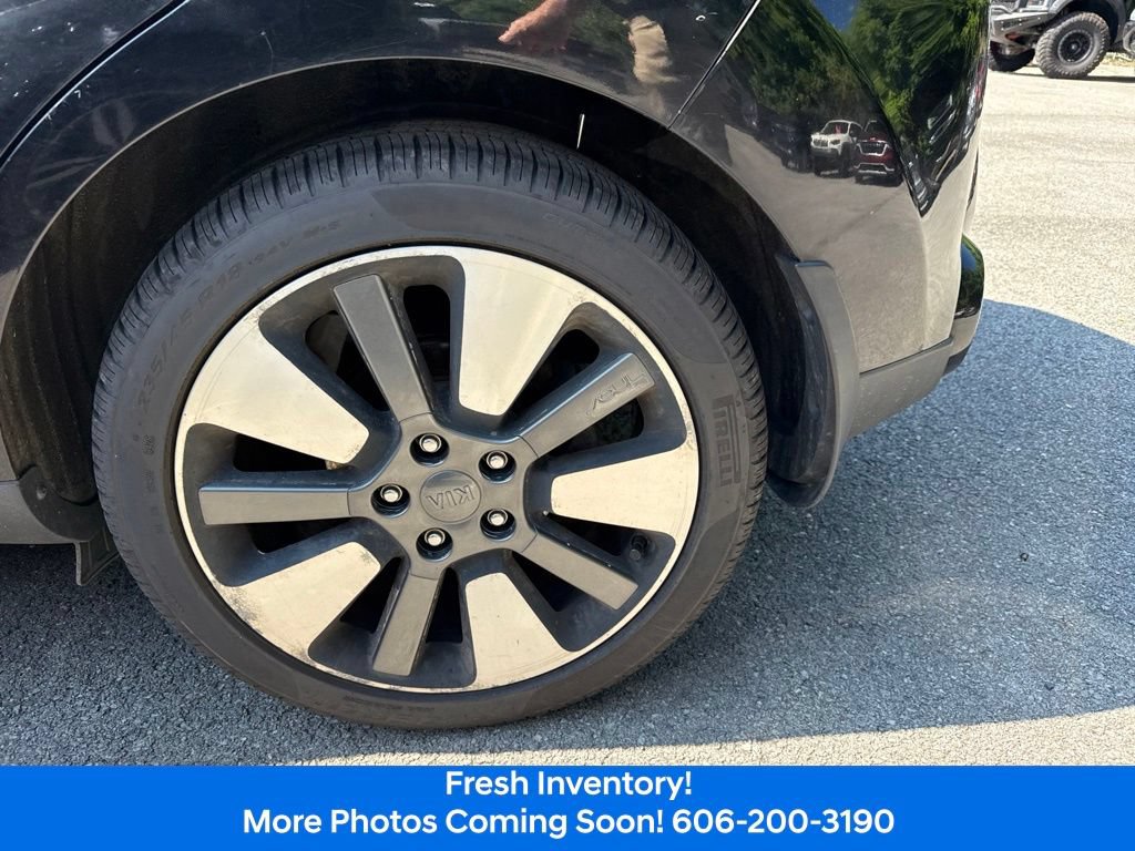 Used 2014 Kia Soul ! w/ Sun & Sound Package FWD image 10