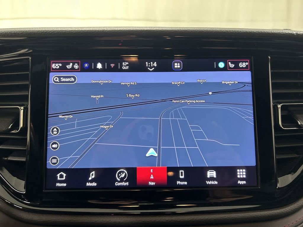 Used 2021 Dodge Durango R/T w/ Tow 'N Go Package AWD/4WD image 16