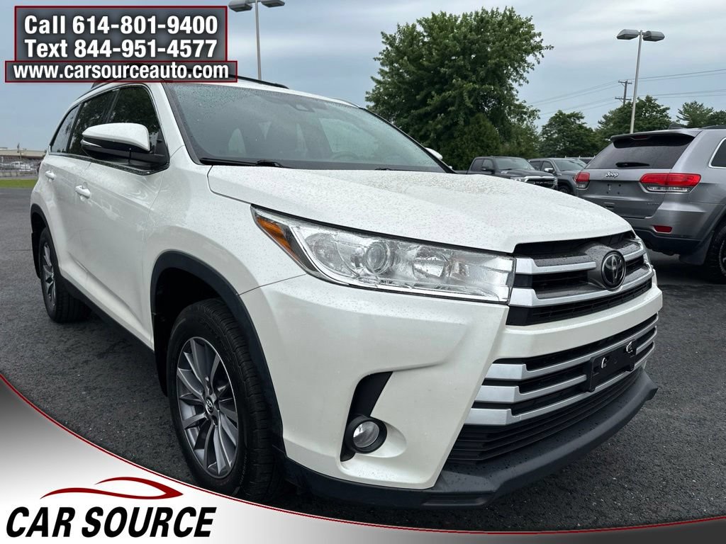 Used 2019 Toyota Highlander XLE AWD/4WD image 7