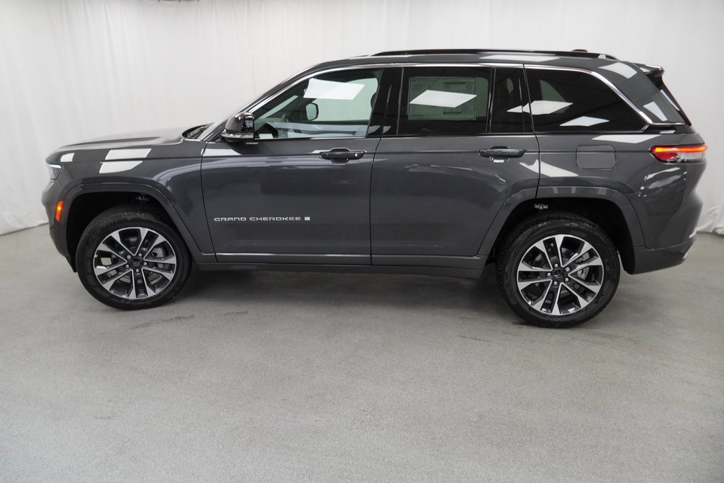 New 2025 Jeep Grand Cherokee Overland w/ Trailer Tow Package image 14