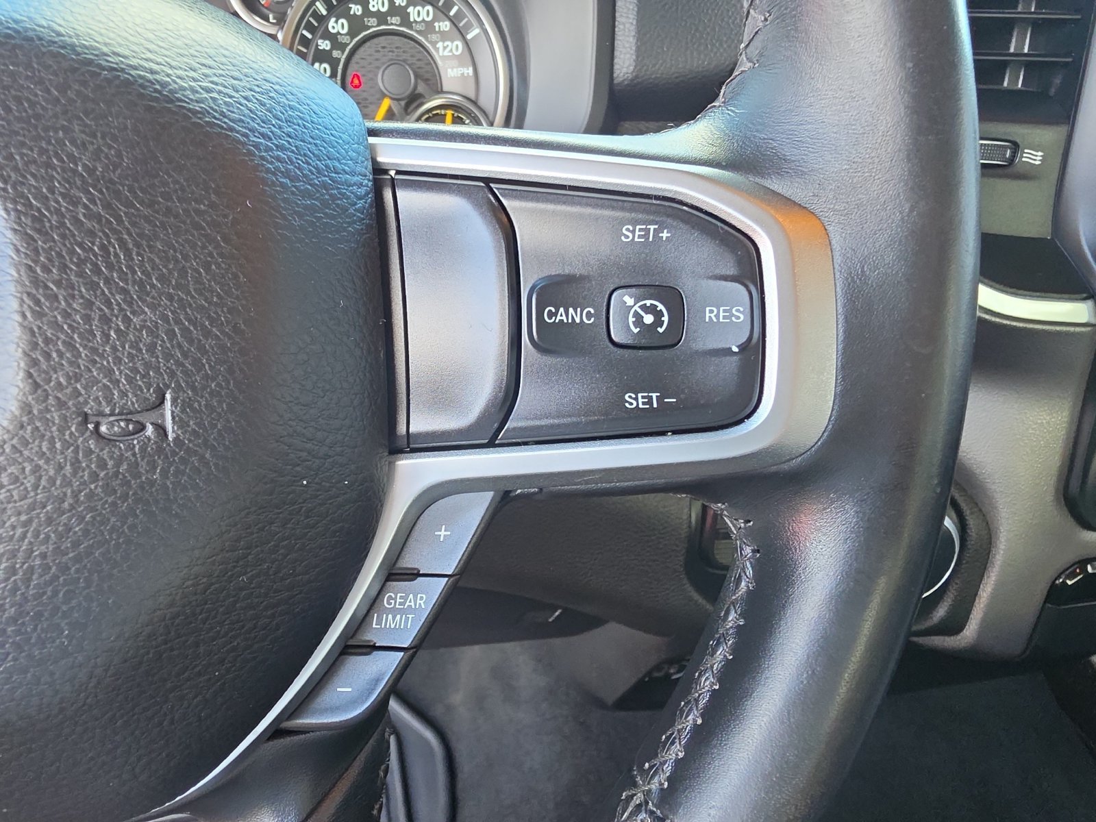 Used 2019 RAM 1500 Big Horn RWD image 24