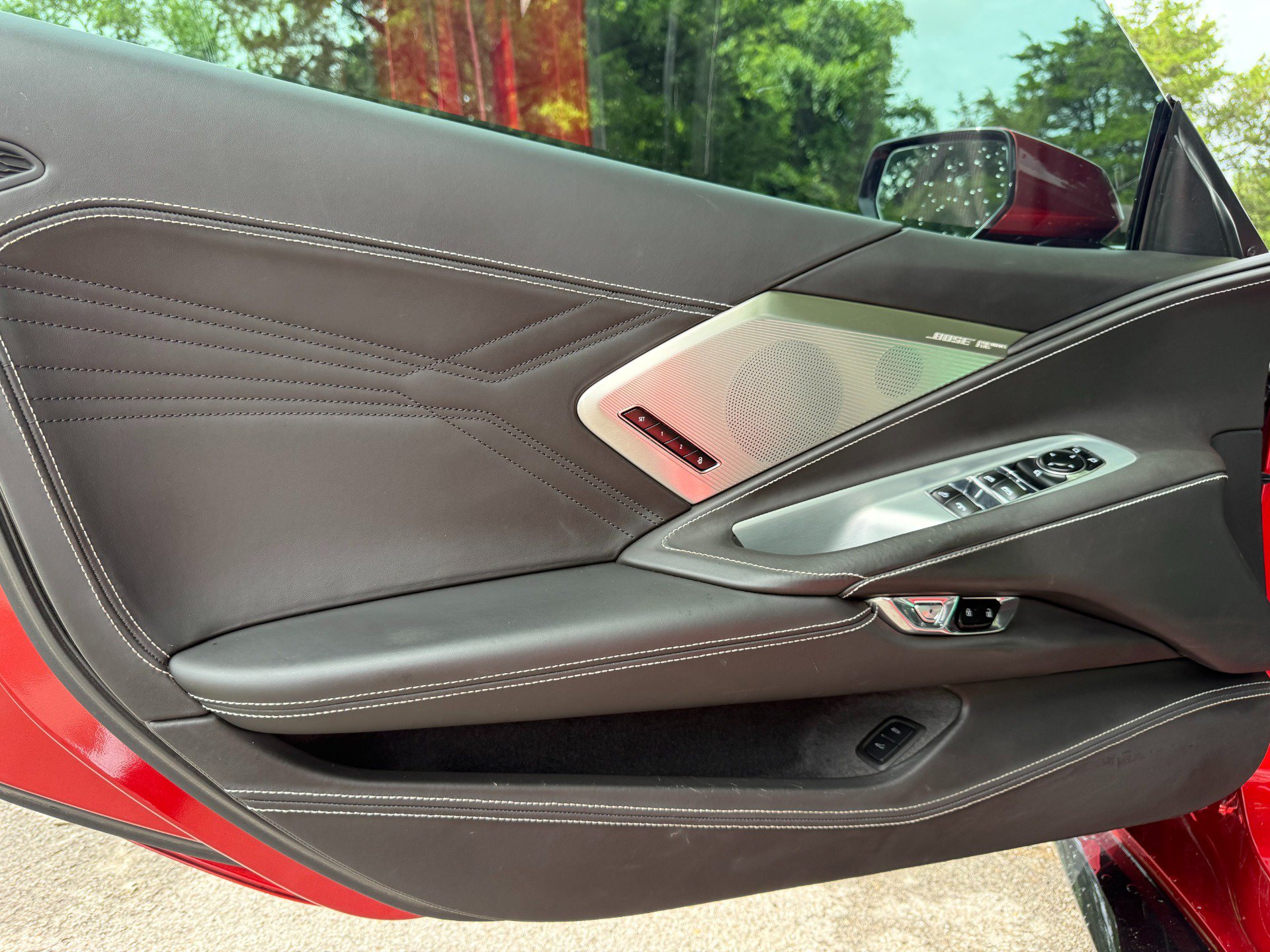 Used 2024 Chevrolet Corvette Z06 RWD image 63