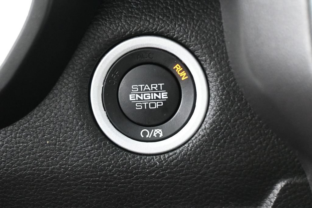 Used 2023 RAM 1500 Big Horn AWD/4WD image 28