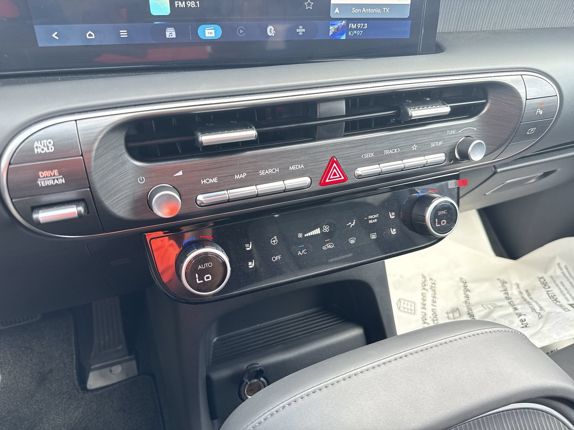 Used 2026 Hyundai Palisade Calligraphy AWD/4WD image 17
