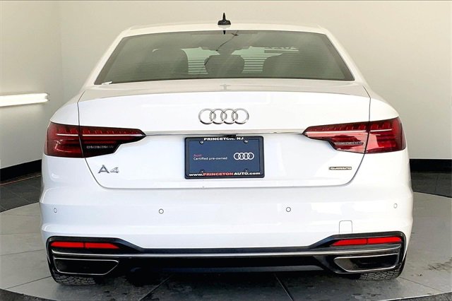 Certified 2022 Audi A4 2.0T Premium Plus image 4