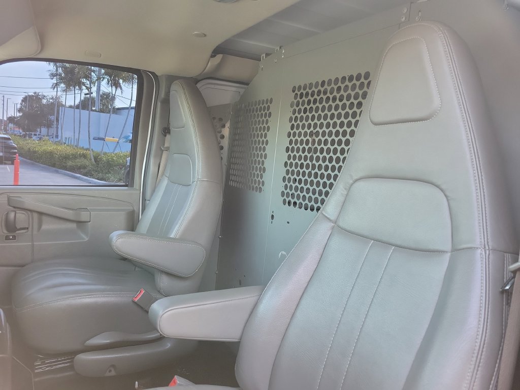 Used 2021 Chevrolet Express 2500 Extended w/ Driver Convenience Package RWD image 21