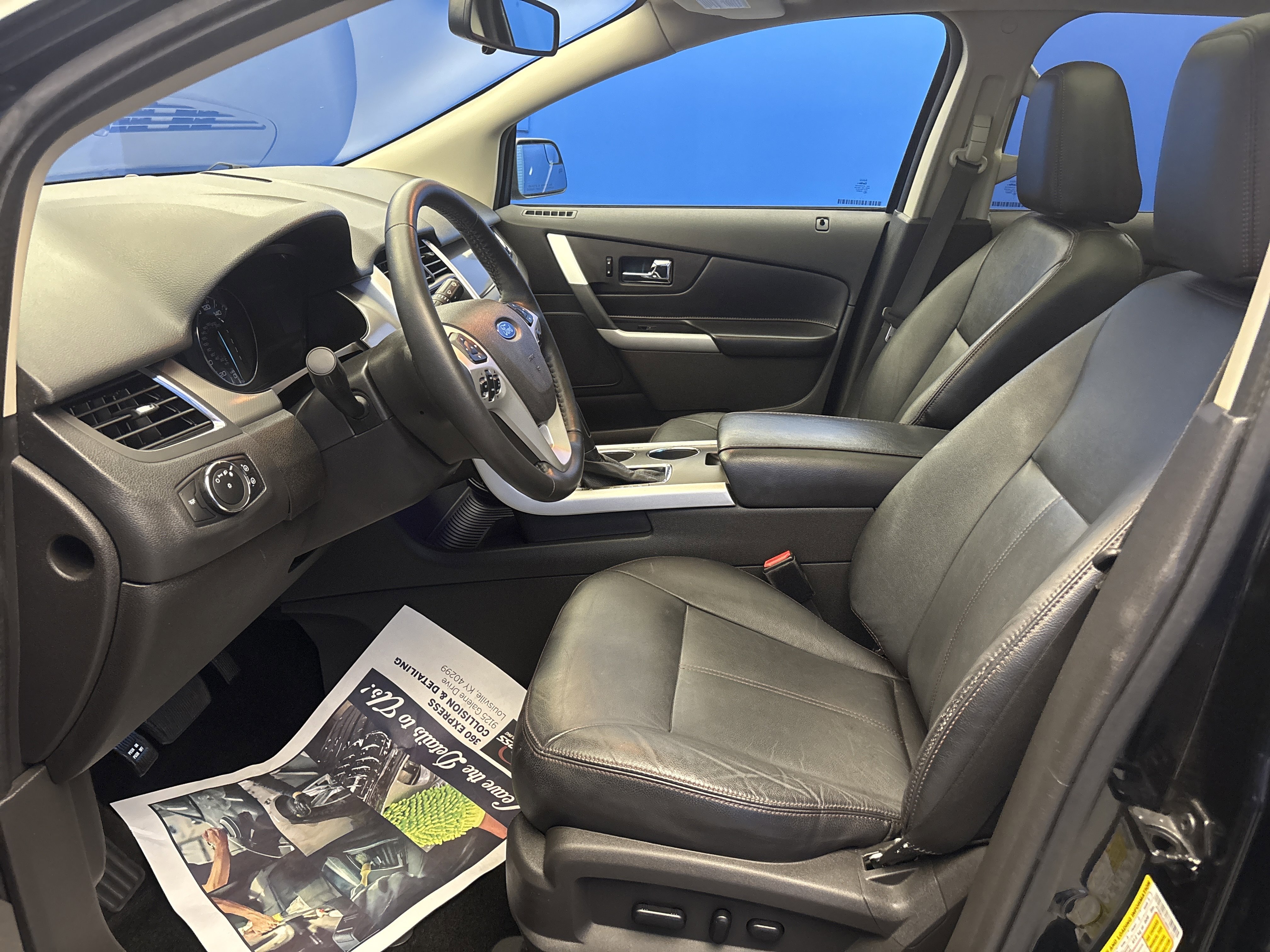 Used 2011 Ford Edge SEL w/ 202A Rapid Spec Order Code FWD image 12