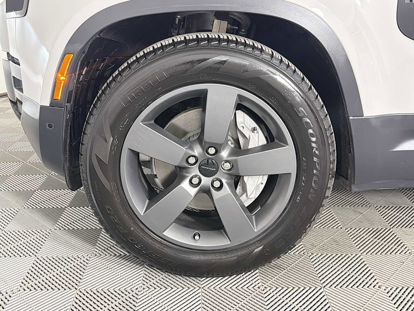 Used 2026 Land Rover Defender 110 S image 30