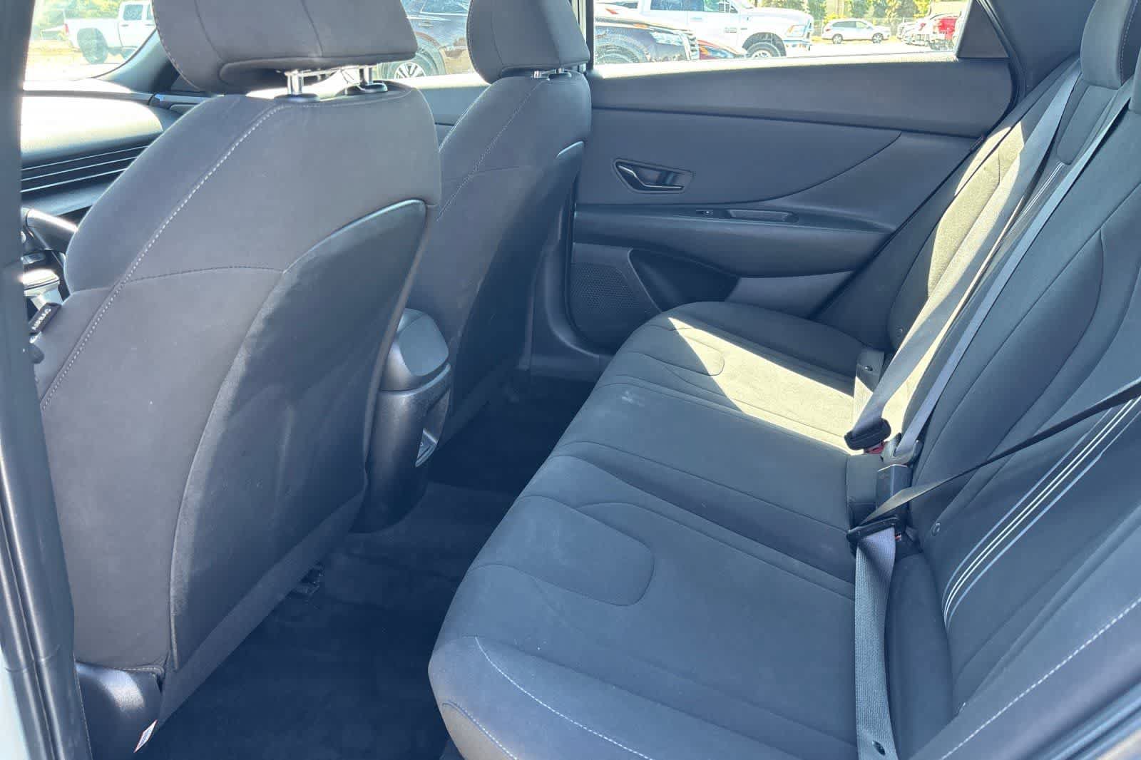 Used 2026 Hyundai Elantra Sport FWD image 5