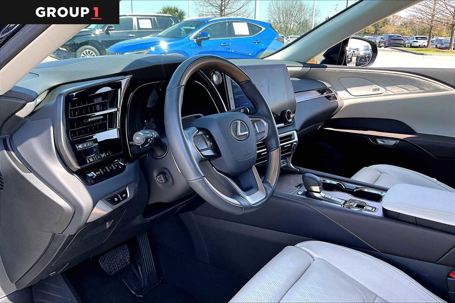 Certified 2023 Lexus RX 350 Luxury w/ Cold Area Package image 15