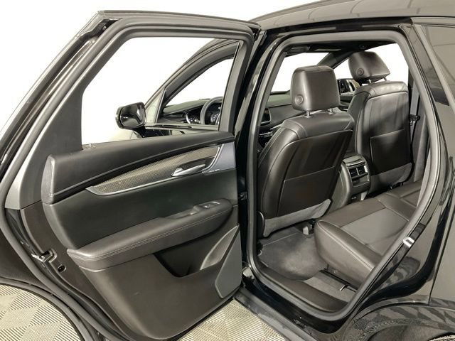 Used 2024 Cadillac XT5 Sportv w/ Technology Package image 29
