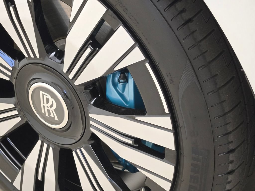 Certified 2024 Rolls-Royce Spectre w/ Spectre Launch Package AWD/4WD image 12