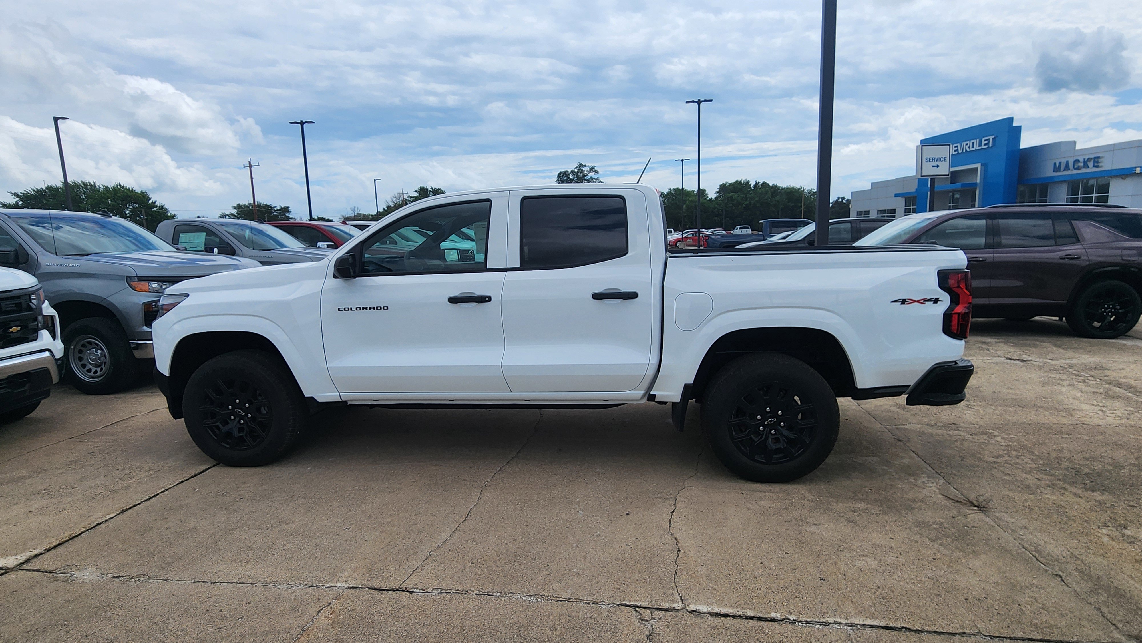New 2026 Chevrolet Colorado W/T w/ WT Custom Package image 8