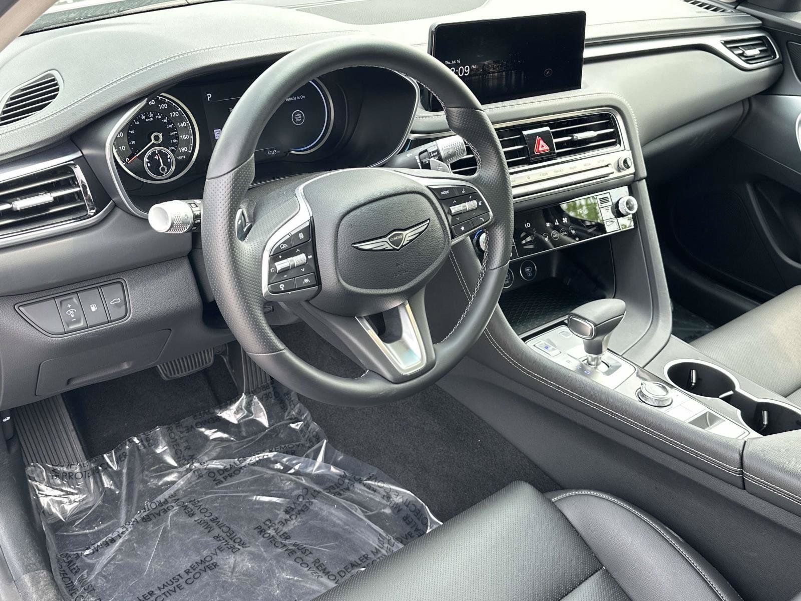 Used 2026 Genesis G70 2.5T RWD image 10