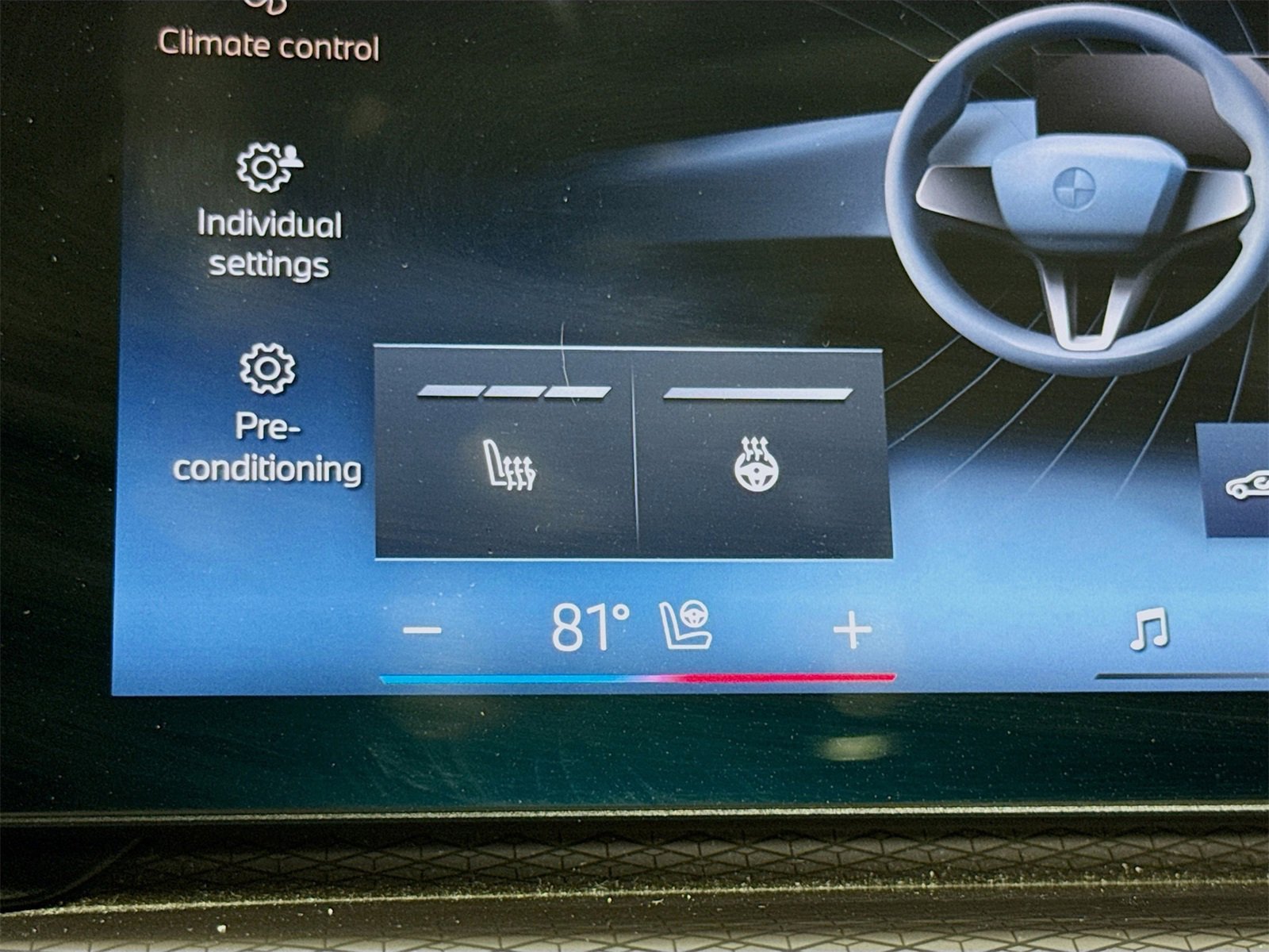 Used 2025 BMW 330i Sedan w/ Convenience Package image 20