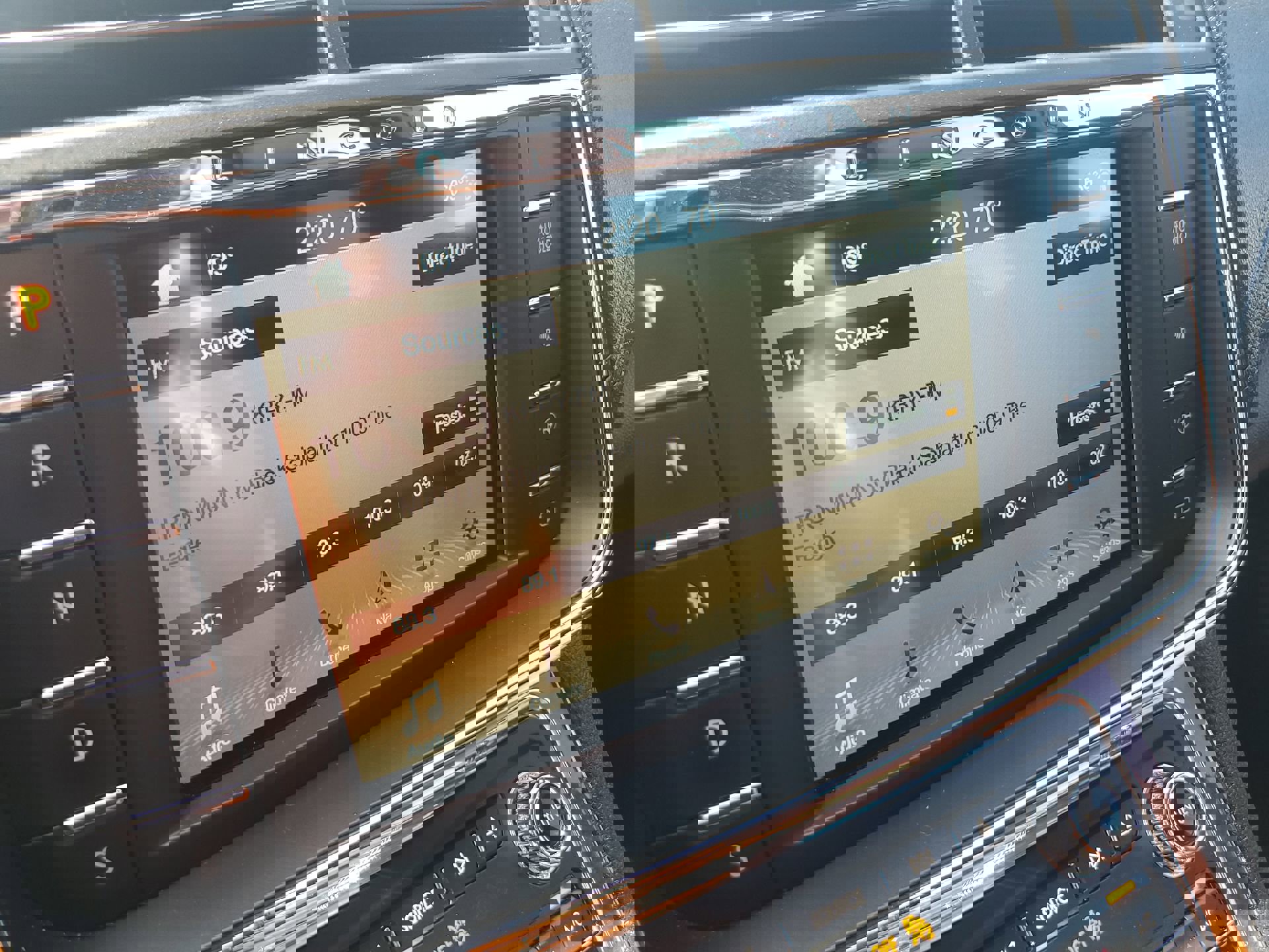 Used 2018 Lincoln Continental Reserve AWD/4WD image 21